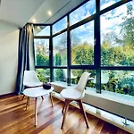 Apartament Beautiful In Mokotów Near Królikarnia Park Warszawa