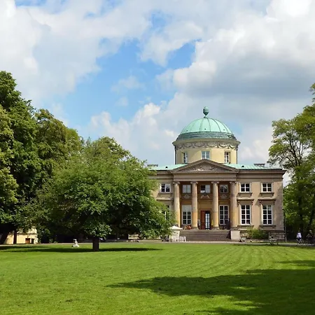 公寓 Beautiful In Mokotow Near Krolikarnia Park 华沙